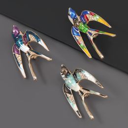 Pins, Brooches Fashion Metal Dripping Oil Rhinestone Swallow Brooch Female Creative Corsage Jewellery Accessories