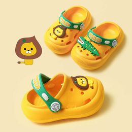 Baby Kids Sandals Slippers For Boys Girls Indoor EVA Soft Sole Cartoon Animals Children Toddler Hole Beach Garden Summer Shoes 210713