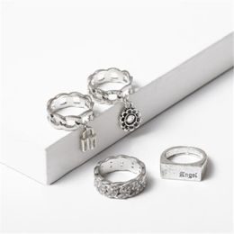 wedding ring lock UK - Boho Full Crystal Summer Wedding Rings Women Punk Vintage 2020 Circle Love Lock Flower Pendant Fashion Ring Bijoux Jewelry Gift