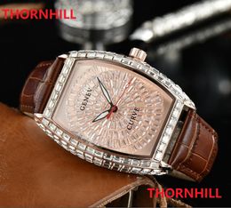 Mens Womens Famous Leather Watches Big Diamonds Rhinestone Watch Sapphire WristWatches montre de luxe