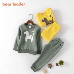 Bear Leader Girls Boys Spring Autumn Clothing Sets Fashion Kids Cartoon Pullover Pants Outfits Children Active Clothes 210708