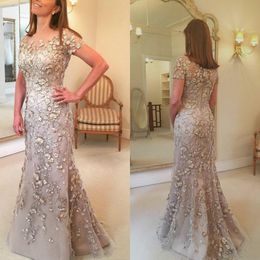 2022 Mermaid Mother Of The Bride Dresses Beaded 3D Floral Appliqued Lace Short Sleeve Mother Gowns Custom Made Wedding Guest Dresses