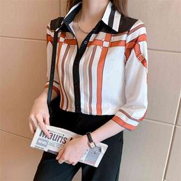 Fashion Stripes Color contrast printing Temperament Shirt Women's Tops summer Womans Half sleeve Loose 210507