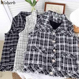 Spring Summer Women Plaid Vest Turn Down Collar Pocket Sleeveless Fashion Jacket Korean Simple Tweed Cardigan Tank Tops 210519