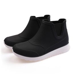 Top Quality Ankle Rain Shoes Women Waterproof Water Shoes Ankle Pvc Rainboots New Female Fashion Solid Fishing Boots Slip on Winter