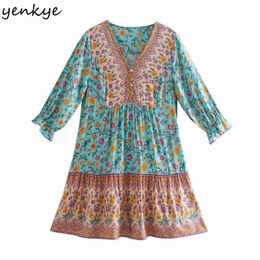 Holiday Summer Dress Women Vintage Floral Print V Neck Three-Quarter Sleeve Loose Casual Plus Size Short Vestido 210514