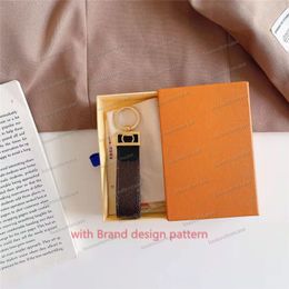 2021 Luxury Men women Waist Buckle Leather Presbyopia Keychain Pendant Car Key Chain Ring Fashion Couple Creative Gift with box