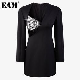 [EAM] Women Black Hollow Out Spliced Slim Dress V-Neck Long Sleeve Loose Fit Fashion Spring Autumn 1DD7693 210512