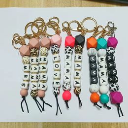 Cross border beaded food grade silicone letter keychain pendant key ring wholesale multi-color optional