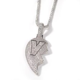 Iced Out Broken Heart Pendant Necklace Mens Womens Fashion Hip Hop V Letter Gold Necklaces Jewelry