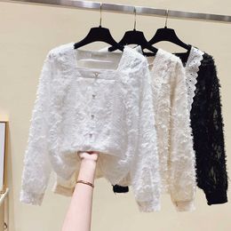 Korean Style Women Shirts Kawaii Autumn Fashion lace Blouse Women Long Sleeve Cute Loose Button Shirt Oversized Tops 210604