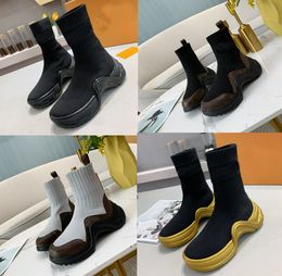-Новые носки для папочки обувь женщин дизайнерские кроссовки v демпфирующие вакуумные ботинки шерстяные сапоги шерстяные шерсти семь цветов коричневого черного и оранжевого цвета с размером коробки 35-40