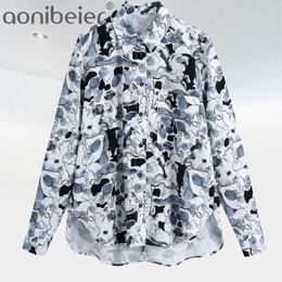 Streetwear Women Chinese ink Print Fashion Ladies Turn Down Collar Shirts Female Chic Pocket Blouses 210604