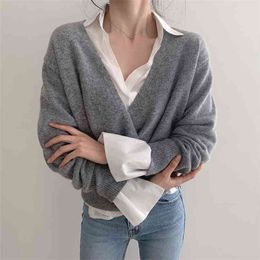 Deep V-Neck Sweater Women Fashion Long Sleeve Criss-cross Knitted Tops Solid Puff Elegant Knitwear Pullovers 210601