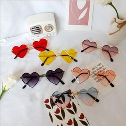 Sunglasses Kids Girls Heart Sun Glasses Candy Colours Baby Boys Eyeglasses Children Shades Beach Eyewear UV400 6 Designs Optional BT6421