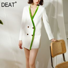 DEAT Women White Patchwork Double Breasted Pocket Blazer New V-neck Long Sleeve Loose Fit Jacket Fashion Tide Summer 7E1789 210428