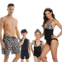 Family Matching Look Swimsuit Mom Daughter Father Son Leopard Print Adult and Boy Swimming Pants Baby Girl Swimwear 210521