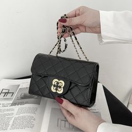 Chian Messenger Bag Flap Purse Handbag Diamond Lattice Plain Pu Hardware Decoration Hasp Crossbody Bags