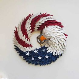 2021 New American Eagle Wreath Glory Patriotic Red White Blue Eagle Wreath Front Door Home Window Wall Decoration Y0816