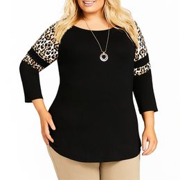 6XL Leopard Printed T-shirts Women Autumn Three Sleeve Tee Shirts Femme Plus Size Tshirts Top Ladies Patchwork Tee camisetas D25 210322