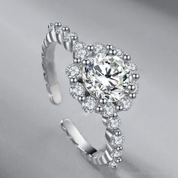 S925 Silver D Color Moissanite Diamond Wedding Engagement Booming Flower Gorgeous Ring Sweet Exquiste Jewelry Gift To Girlfriend