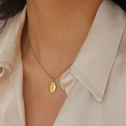 Pendant Necklaces 2021 Elegant Irregular Oval Plate Rose Flower Necklace For Women Minimalist Stainless Steel