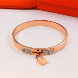 Letter Women's Design Bangle Lock Pendant Full Diamonds Bracelets Titanium Steel Half Diamond Bracelet Women Rose Gold With Veet Bag 273027