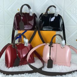 Designer Women Classic Shell Bag Genuine Leather Engraved Padlock Glossy Compact Ladies Shoulder Bags Glamour Small Handbag