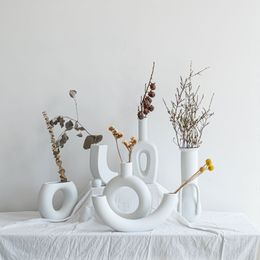 Nordic Ins Ceramic Vase Home Ornaments White Vegetarian Creative Ceramic Flower Pot Vases Home Decorations Craft Gifts 2076 V2