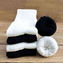 5Pairs/lot Thicken Men's Solid Terry Long Women Black White Warm Thick Socks Male Sport Casual Calcetines