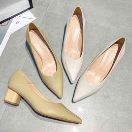 Soft PU Leather Women Heels Autumn Korea Solid Slip On Office Lady Point Toe Square High Heels 4.5cm Work Pumps Woman 210520