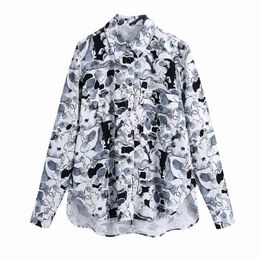 Streetwear Women Chinese ink Print Shirts Fashion Ladies Turn Down Collar Elegant Female Chic Pocket Blouses 210527