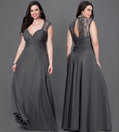 シフォンプロムドレスオープンバックレースフロアの長さプラスサイズ特定のOCNドレスノースリーブvネック高品質のフォーマルイブニングドレス