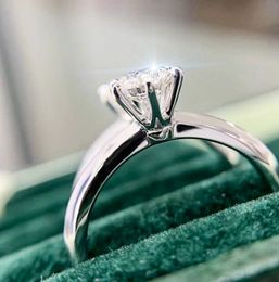 Luxury 100% 925 Sterling Silver 2ct Round cut Simulated Diamond Wedding Engagement Cocktail Women CZ Rings Fine Jewelry Wholesale