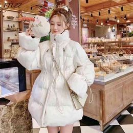 Winter Women Loose Stand Collar Red Down Coat Windproof 90% White Duck Parka High Street Warm Snow Jacket Outwear 210430