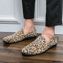 Hot Charm Leopard Pointed Pattern Slip On Oxford For Men New Casual Moccasins Oxfords Wedding Dress Shoes Party Driving Flats