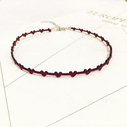 Korea Style Choker Necklace Suede Velvet Wine Red & Black Heart Necklaces For Women Best Jewelry Gift 30cm Long, 1 Piece Y0309