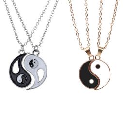 2 Pcs/set Best Friends Couple Necklaces Yin Yang Charm Pendant Necklace Jewelry for Lovers Sisters Women Men Valentine's Gift G1206