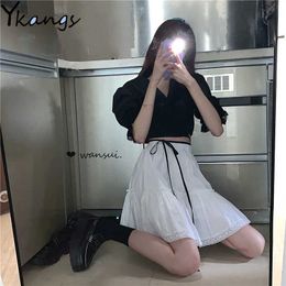 2PCS Women Vintage Sets V-Neck Ruffles Lace Puff Sleeve Short Top And Solid Mini Pleated Skirt Korean Style Chic Elegant College 210619