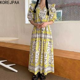 Korejpaa Women Dress Summer Korean Chic Western Style Funny Comics Graffiti V-Neck Big Swing-Shaped Puff Sleeve Vestidos 210526