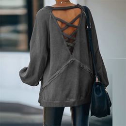 Women Backless Tops Fashion V Neck Back Cross Straps Hollow Out Pullovers Autumn Winter Casual Long Sleeve Loose Ladies T-Shirts 210522