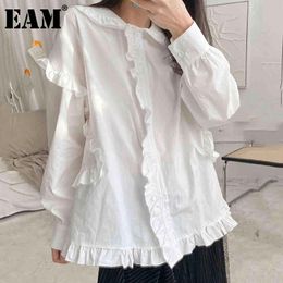 [EAM] Women White Ruffles Pocket Big Size Blouse Lapel Long Sleeve Loose Fit Shirt Fashion Spring Autumn 1DD6138 21512