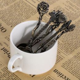 Spoons 5pcs/set Vintage Royal Style Mini Bronze Dessert Fruit Spoon Luxury Coffee Tea Tableware