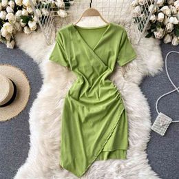 Ins Fashion Women Short Sleeve Mini Bodycon Dress Solid V-neck Slim Fit Ruched Irregular Casual Streetwear Club Party Vestidos 210603