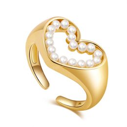 Simple Geometric Love Heart Black White Beads Hollow Ring for Women Fashion Gold Color Chunky Finger Rings Jewelry Gifts