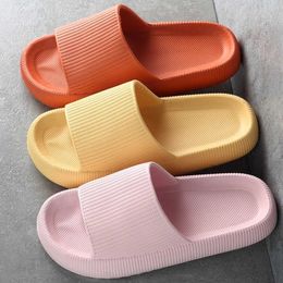 2021 Summer Thick Platform Bathroom Home Slippers Women Fashion Soft Sole EVA Indoor Slides Woman Sandals Non-slip Flip Flops Y0804