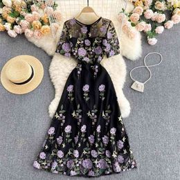 Women's Clothing Fashion Round Neck Retro Embroidery Elegant Short Sleeve Slim Long A-line Dress Vestido De Mujer S536 210527