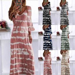 Women's V-neck Dress Autumn Fashion Three Quarter Pagoda Sleeve Loose Casual Tie Dye Printing Stripe Pullover Plus Size 210522