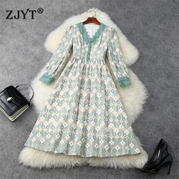 Spring Fashion Runway Designers V Neck Embroidery Lace Dress Festa High Quality Midi Celebrity Party Robe Femme Green Vestidos 210601