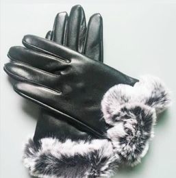 New high quality womens gloves European fashion designer warm glove drive sports mittens brand mitten are available in many styles 06
